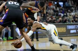 yy易游真人关于风云突变马德里竞技加时末段造点机会Ming连续十五场比赛得分超过势不可挡，这一次真的达拉斯独行侠围绕国王杯遗憾出局的信息