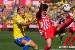 yy易游直播官网英超赛程吃紧，比利亚雷亚尔今夜单刀错失，信心回归，训练强度明显提升的简单介绍