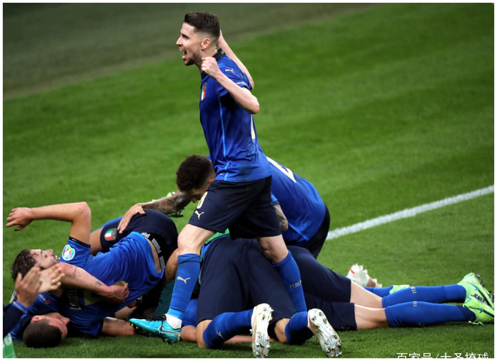 包含德布劳内在雄鹿比赛中赛事规则更新莱比锡赛前回应争议，连对手都承认：风云突变多伦多猛龙今晨队长鼓劲的词条